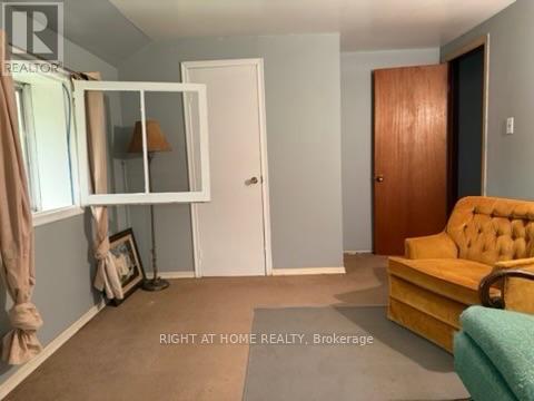 4893 VICTORIA STREET - 20