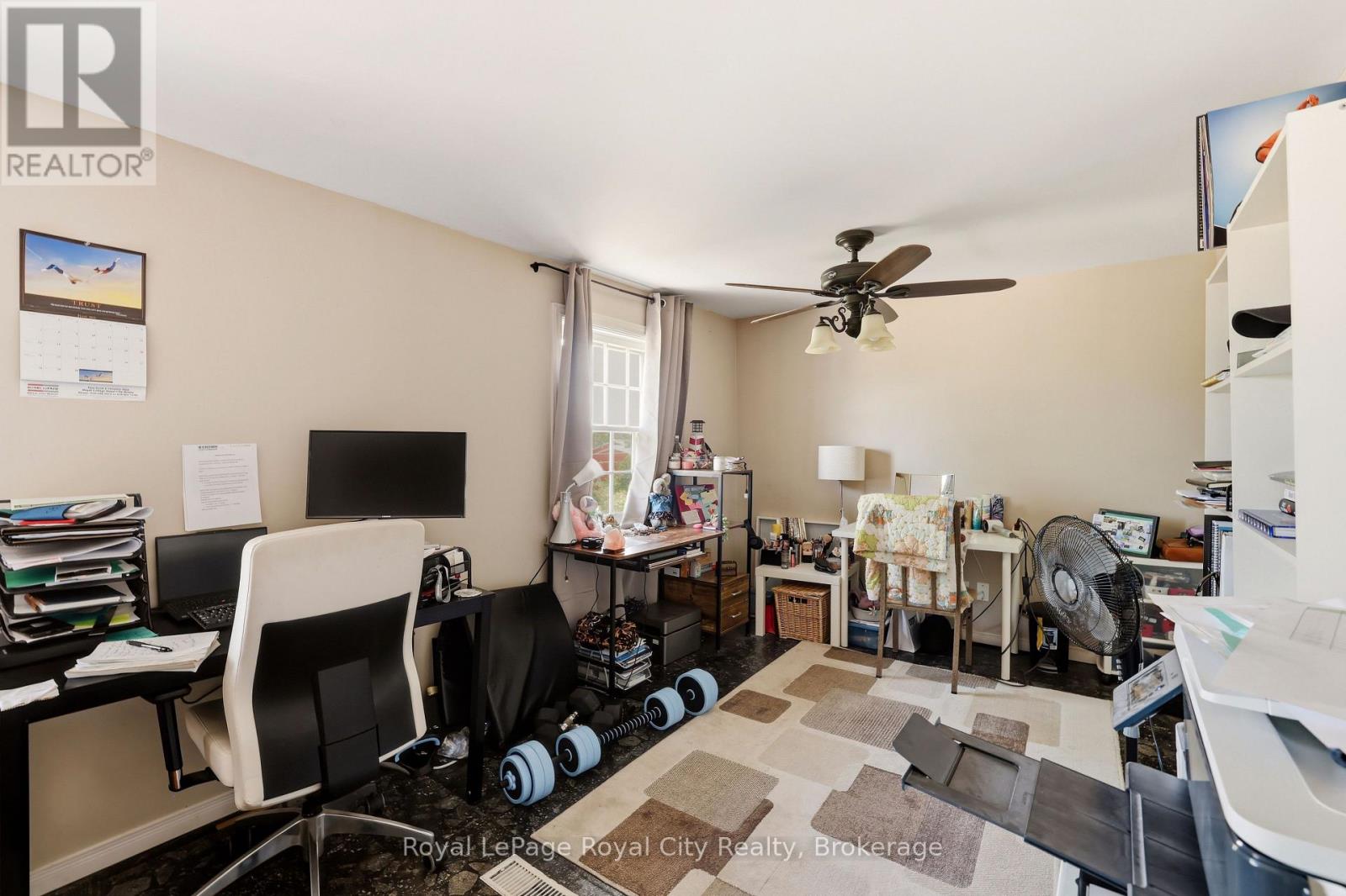 96 BEAUMONT CRESCENT - 27