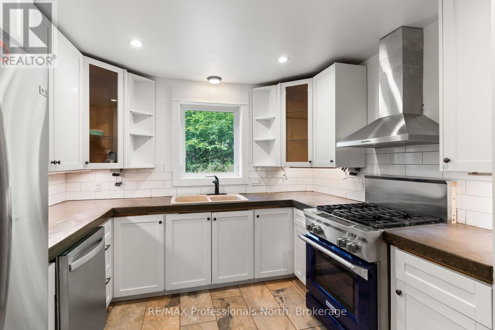 501 MOUNTAIN STREET - 14