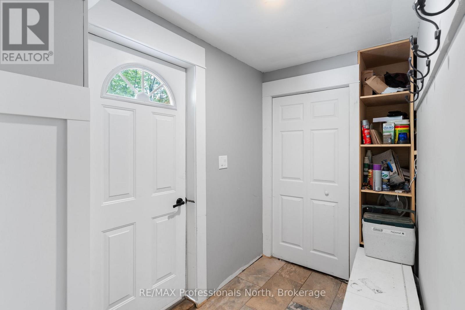 501 MOUNTAIN STREET - 18