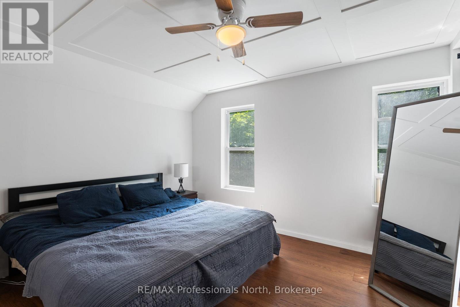 501 MOUNTAIN STREET - 21