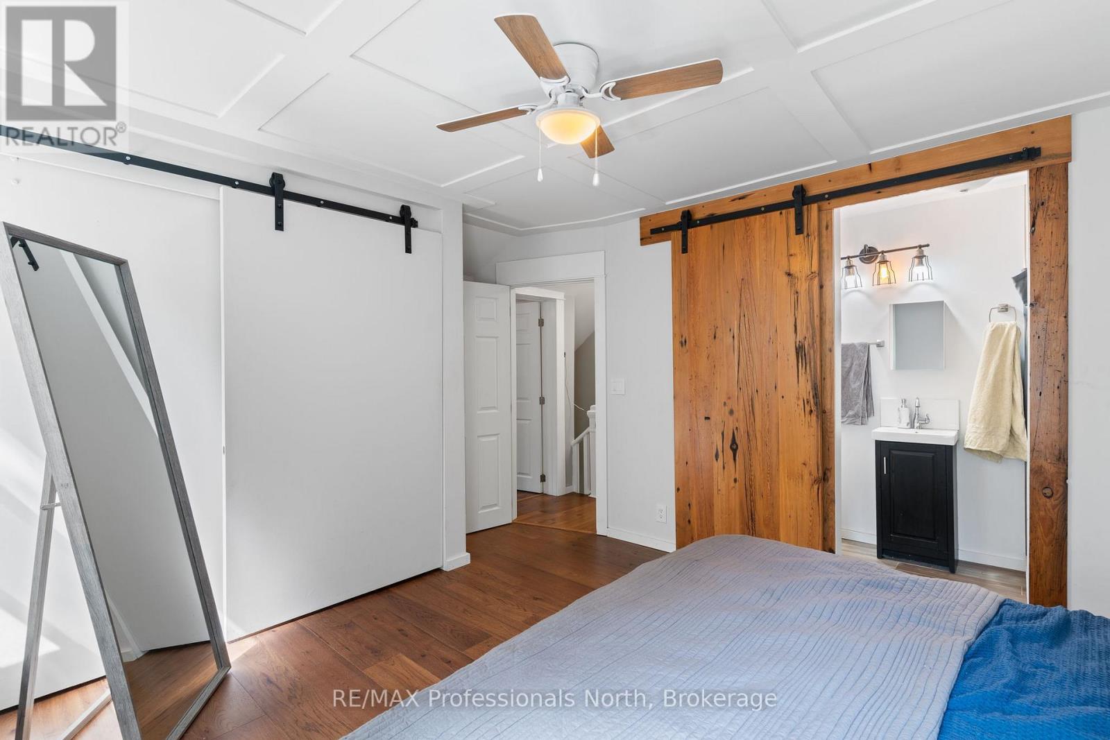 501 MOUNTAIN STREET - 22