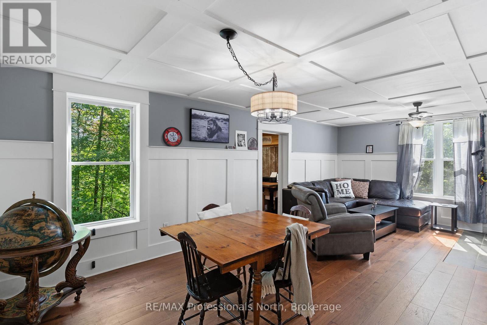 501 MOUNTAIN STREET - 9