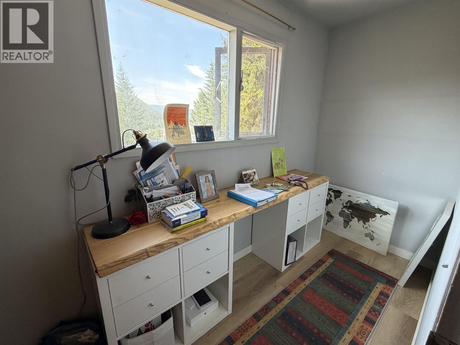 1575 SODA CREEK TOWNSITE ROAD - 8