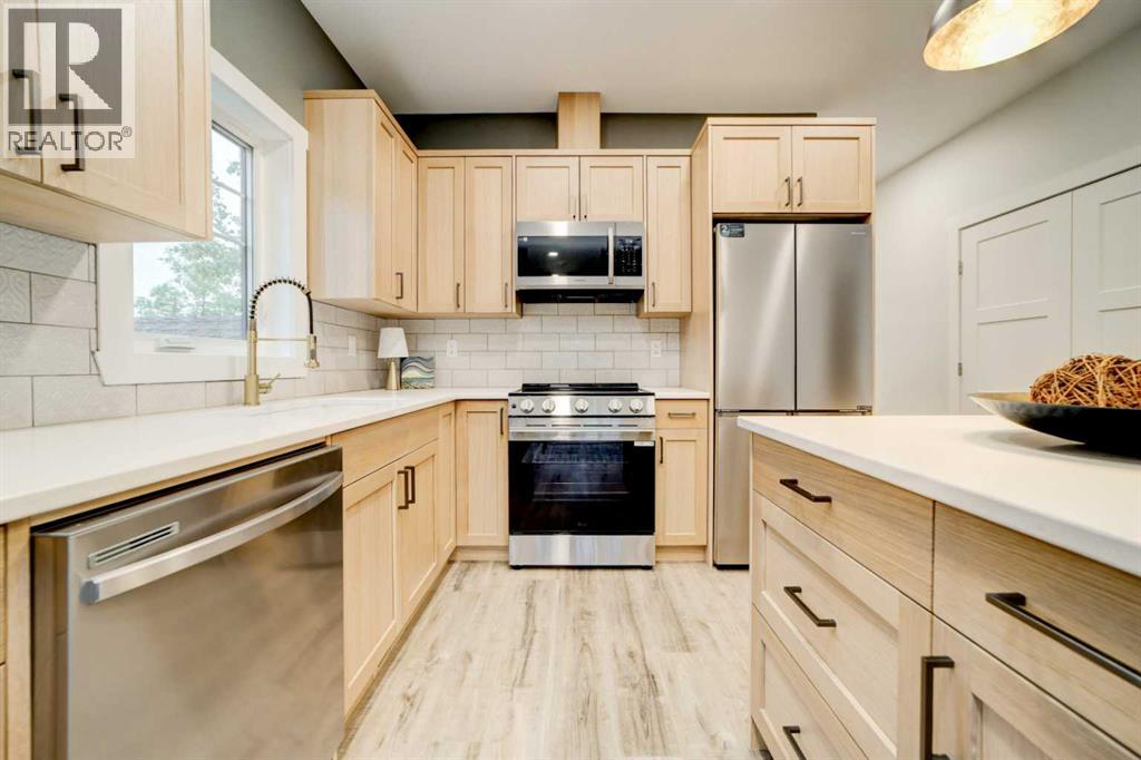 1179 James Avenue - 11