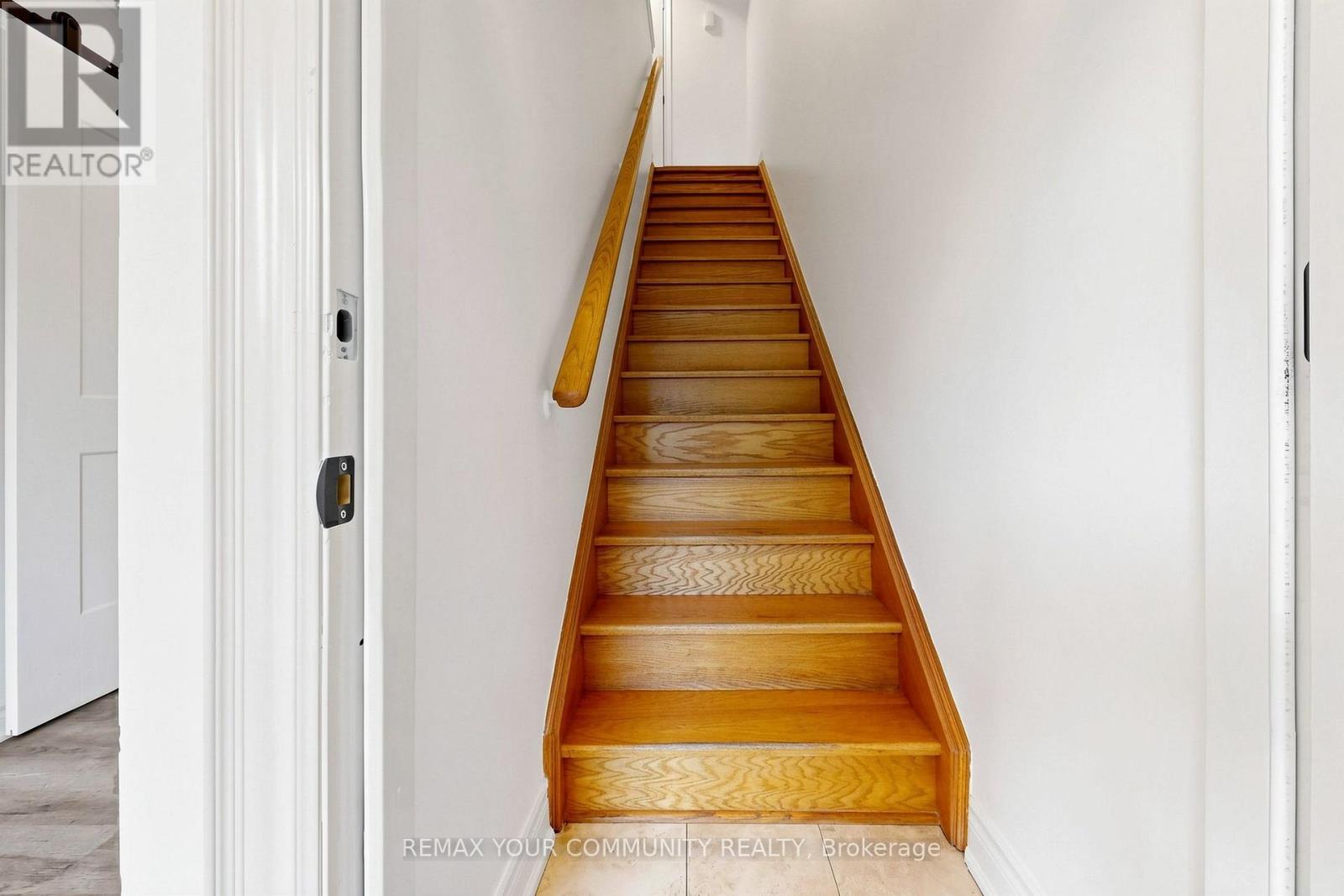 2298 MAJOR MACKENZIE DRIVE - 13