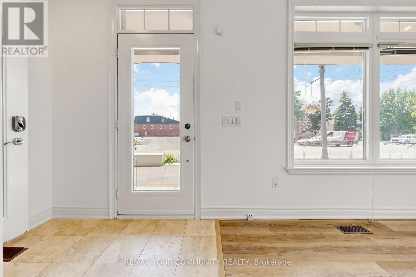 2298 MAJOR MACKENZIE DRIVE - 3