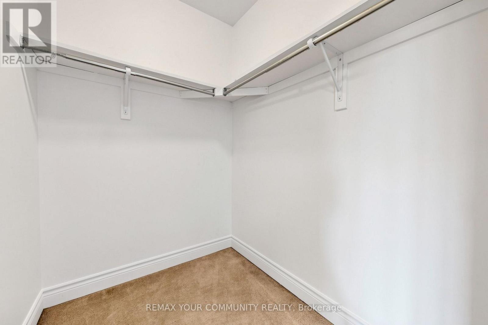 2298 MAJOR MACKENZIE DRIVE - 32