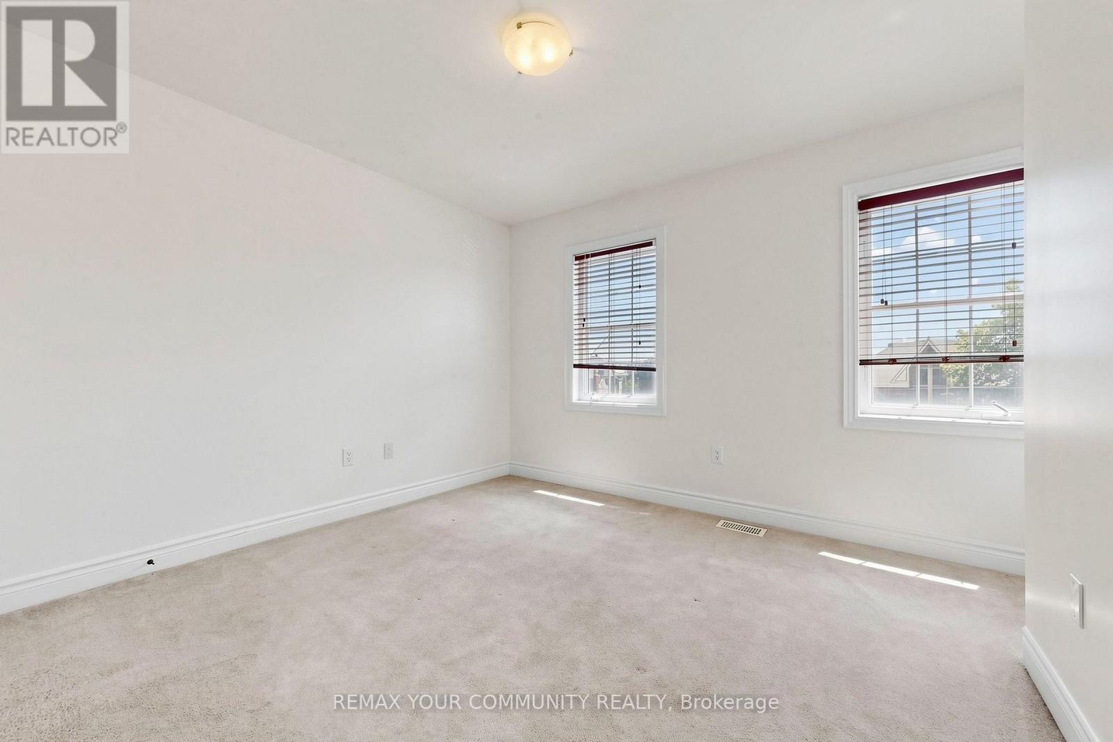 2298 MAJOR MACKENZIE DRIVE - 37
