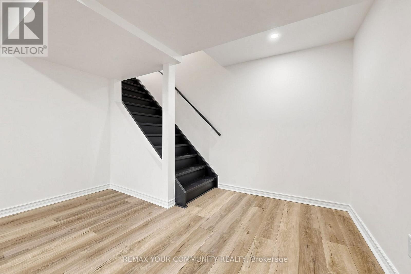 2298 MAJOR MACKENZIE DRIVE - 41