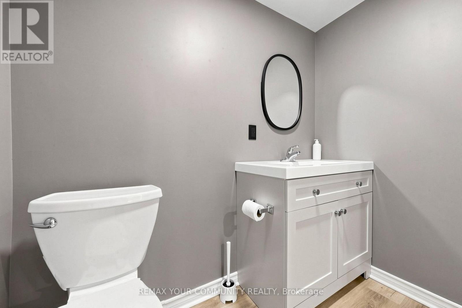 2298 MAJOR MACKENZIE DRIVE - 48