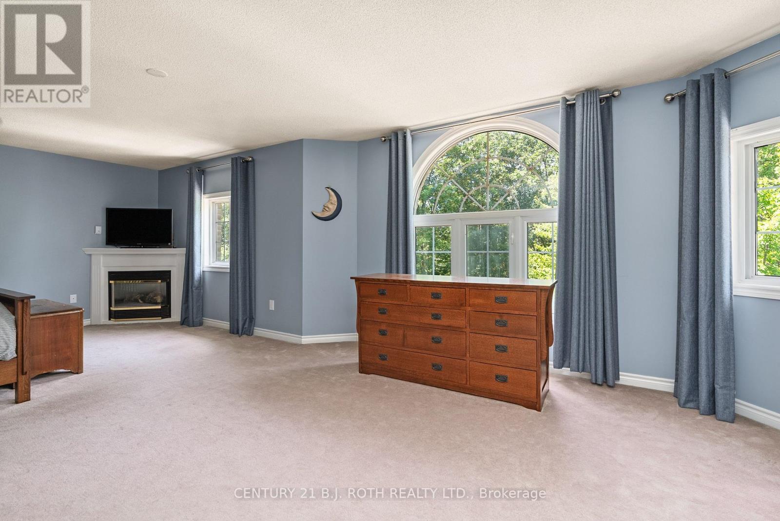 67 GRANT'S WAY - 22