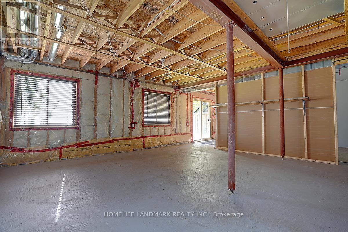 110 WINCHESTER TERRACE - 30