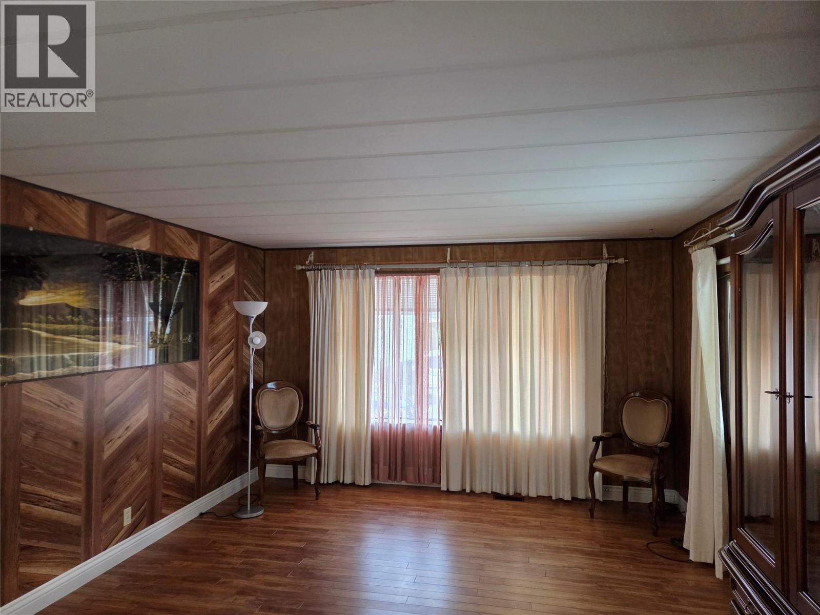 #114 914 Blakeborough Avenue - 8