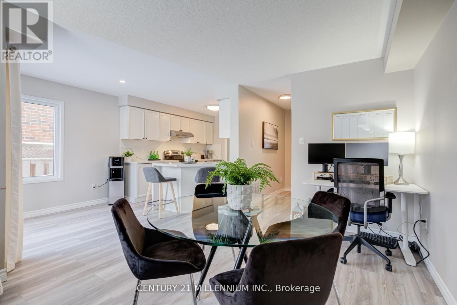 327 PERRY ROAD - 16