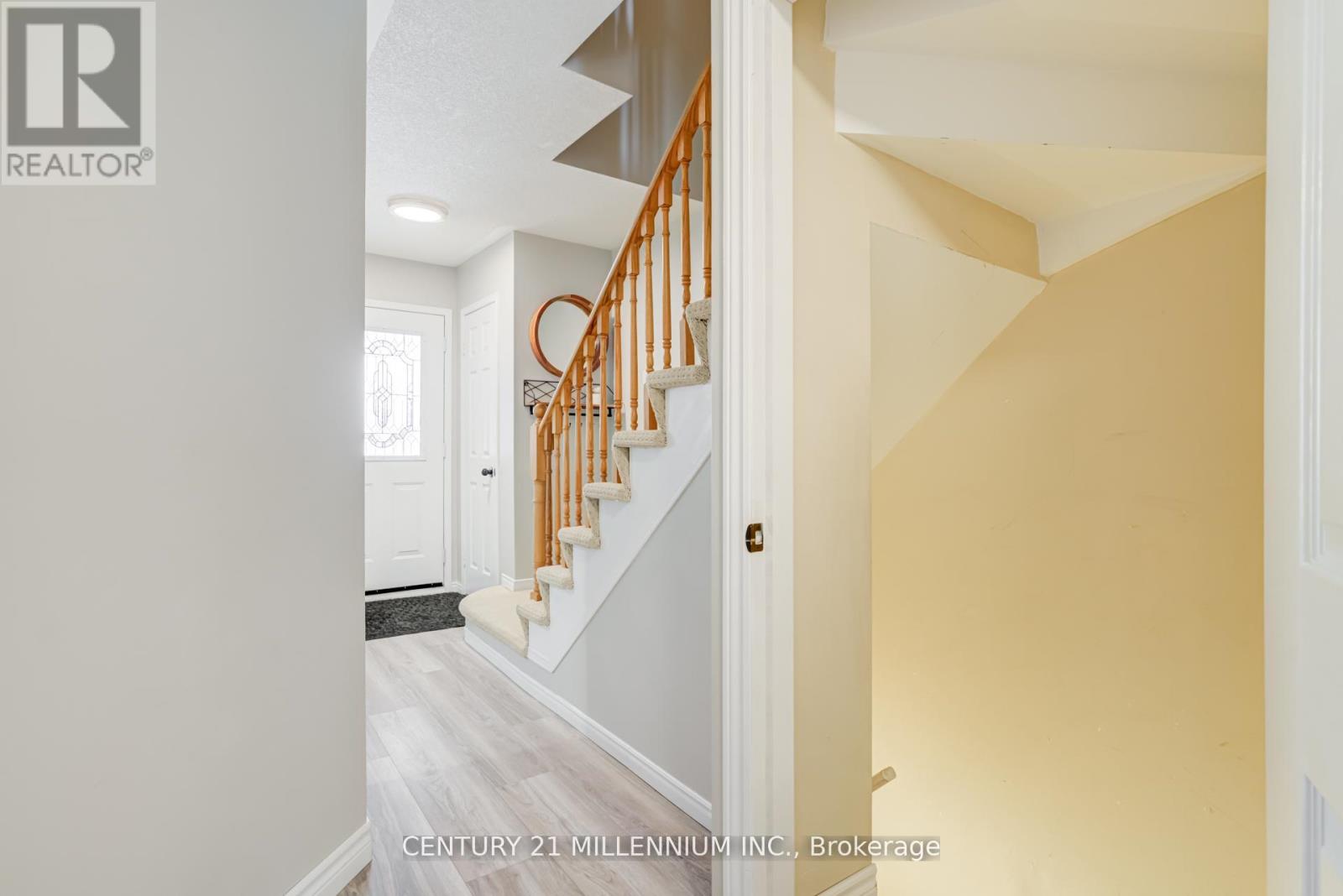 327 PERRY ROAD - 32