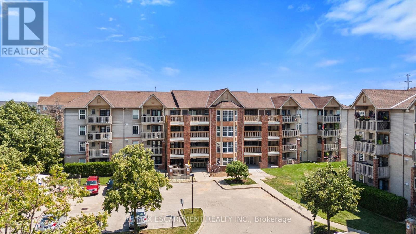 #202 4005 KILMER DRIVE - 3