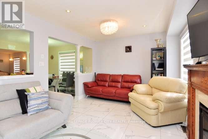 3388 CRIMSON KING CIRCLE - 15