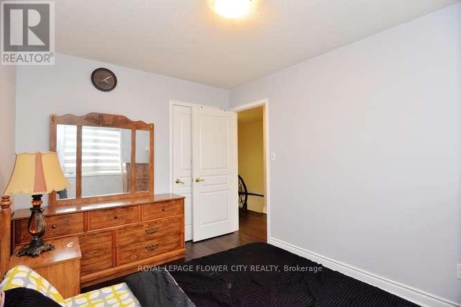 3388 CRIMSON KING CIRCLE - 23