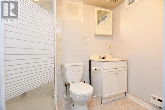 3388 CRIMSON KING CIRCLE - 44