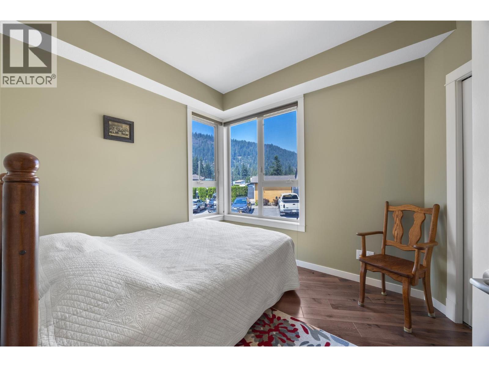 #11 1294 Deodar Road - 15