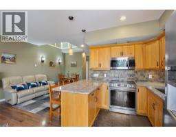 Foyer - 1294 Deodar Road Unit# 11, Scotch Creek, BC V0E1M5 Photo 13