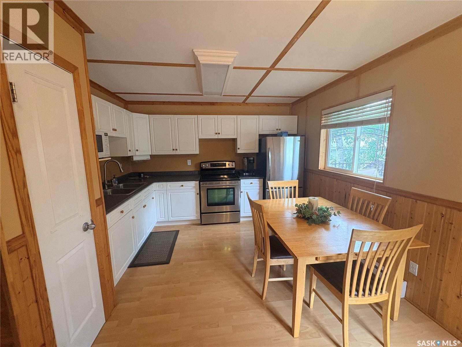 Joanette Dr Cabin - Image 28