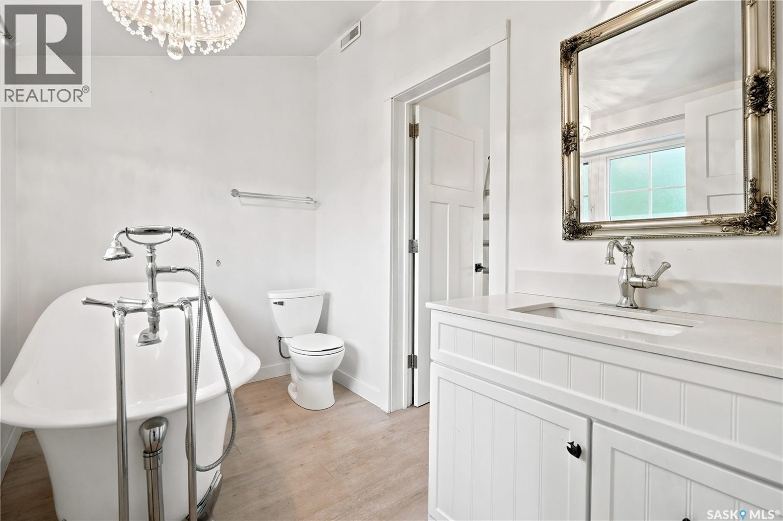 223 Green AVENUE - 26