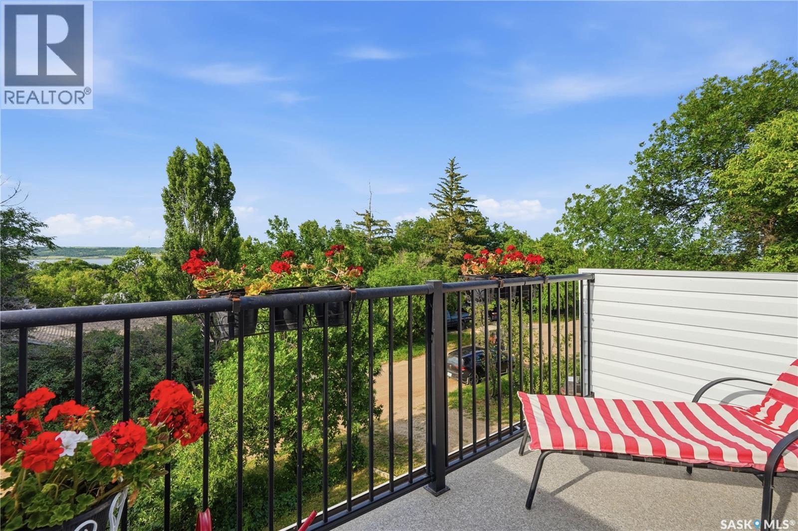 223 Green AVENUE - 29