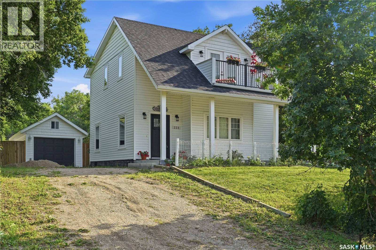 223 Green AVENUE - 3