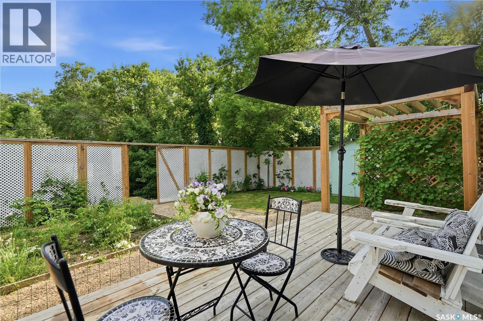 223 Green AVENUE - 32