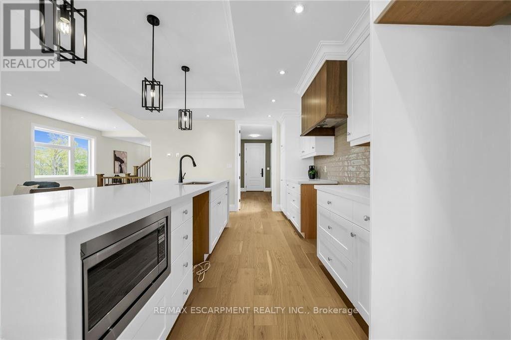 92 CRADDOCK BOULEVARD - 19