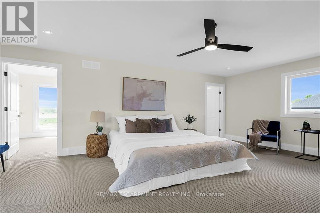 92 CRADDOCK BOULEVARD - 31