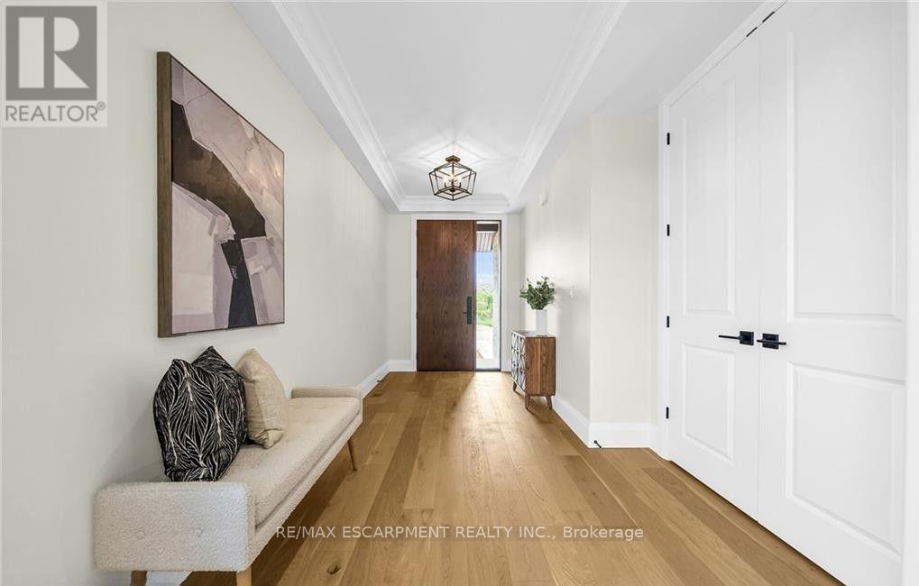 92 CRADDOCK BOULEVARD - 5