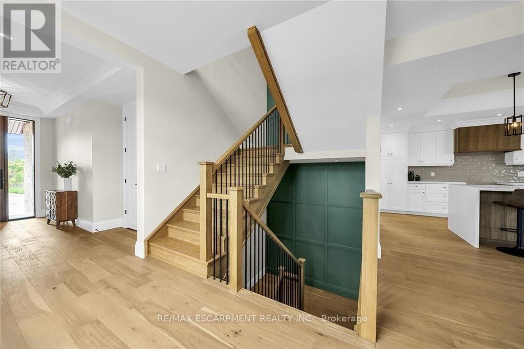 92 CRADDOCK BOULEVARD - 7