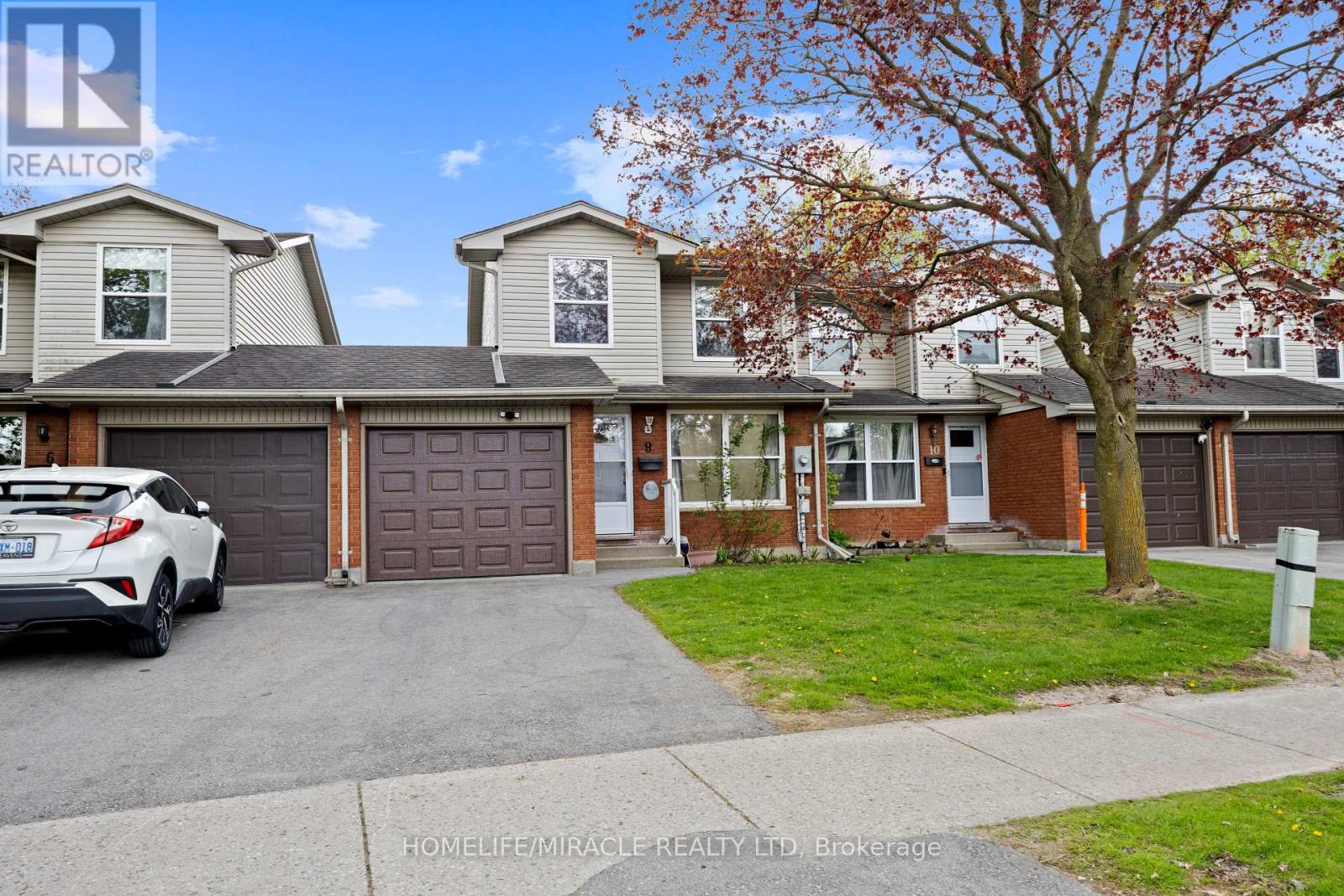 #8 1250 JALNA BOULEVARD - 1