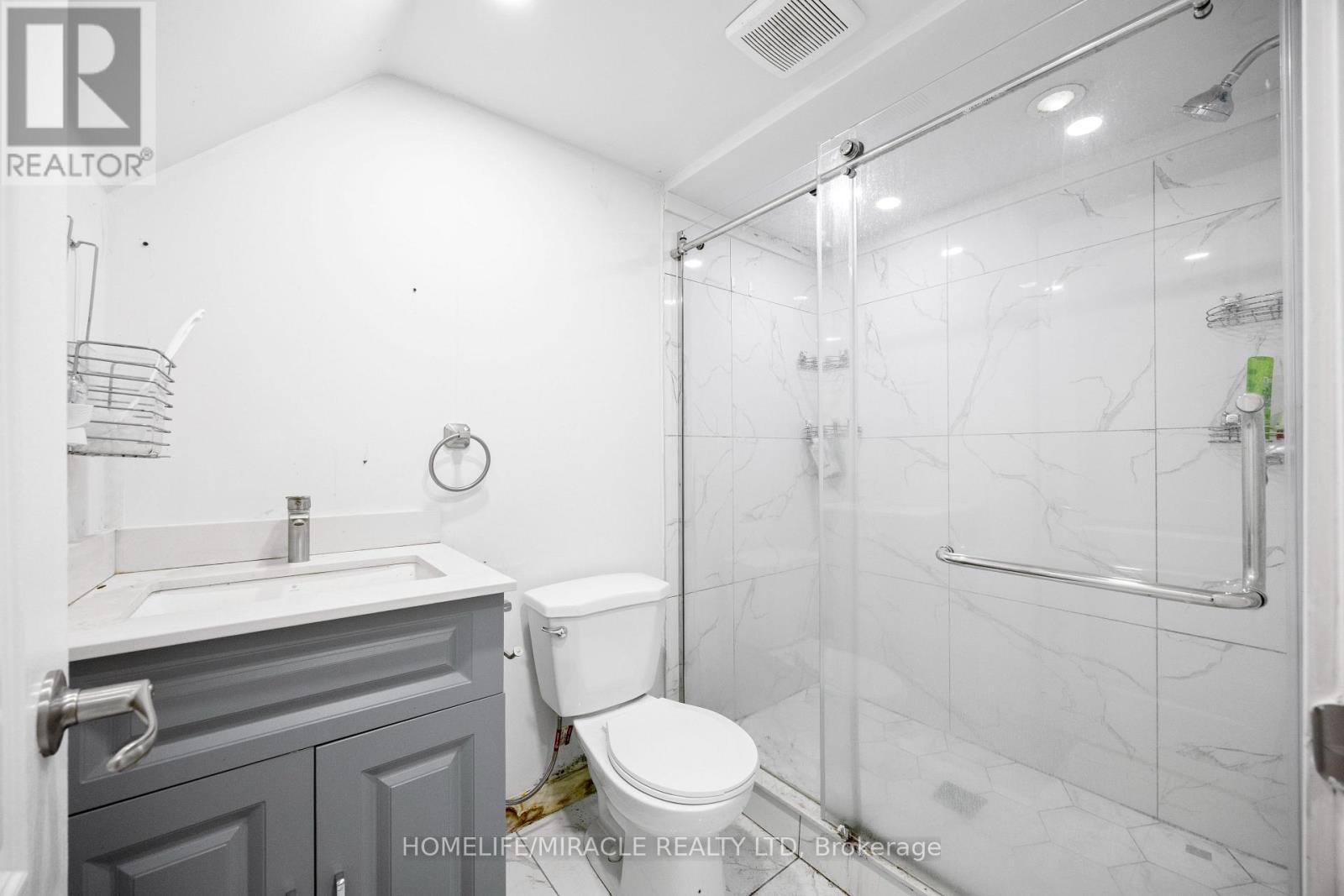 #8 1250 JALNA BOULEVARD - 23