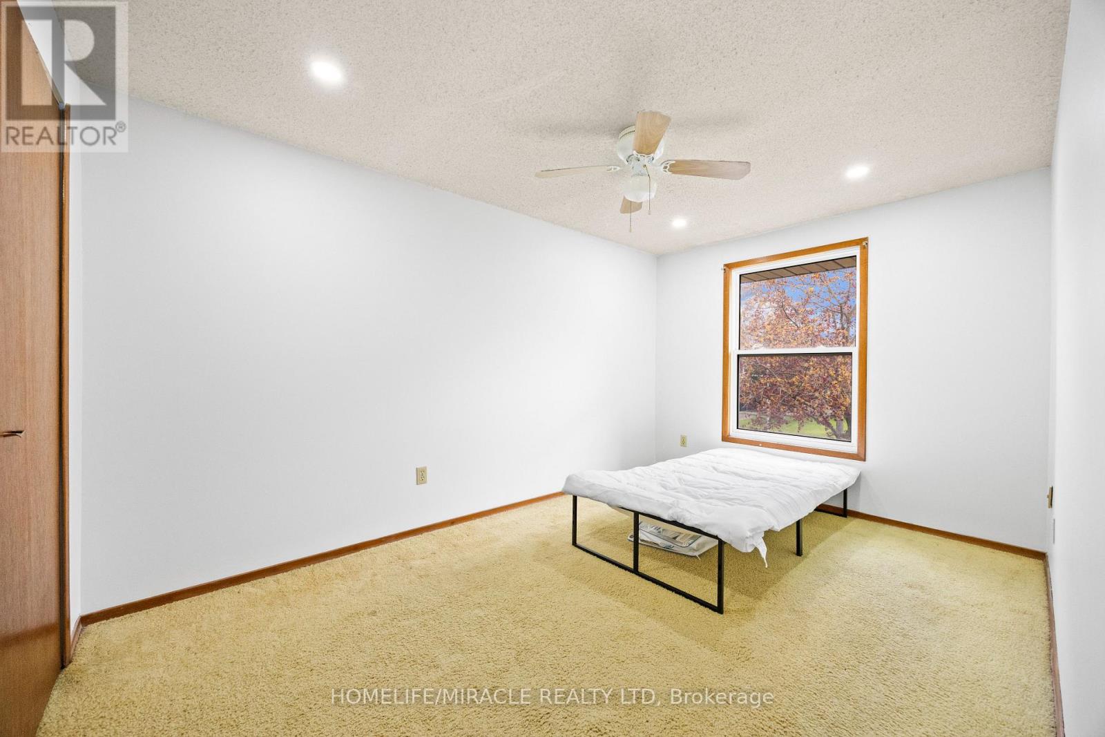 #8 1250 JALNA BOULEVARD - 28