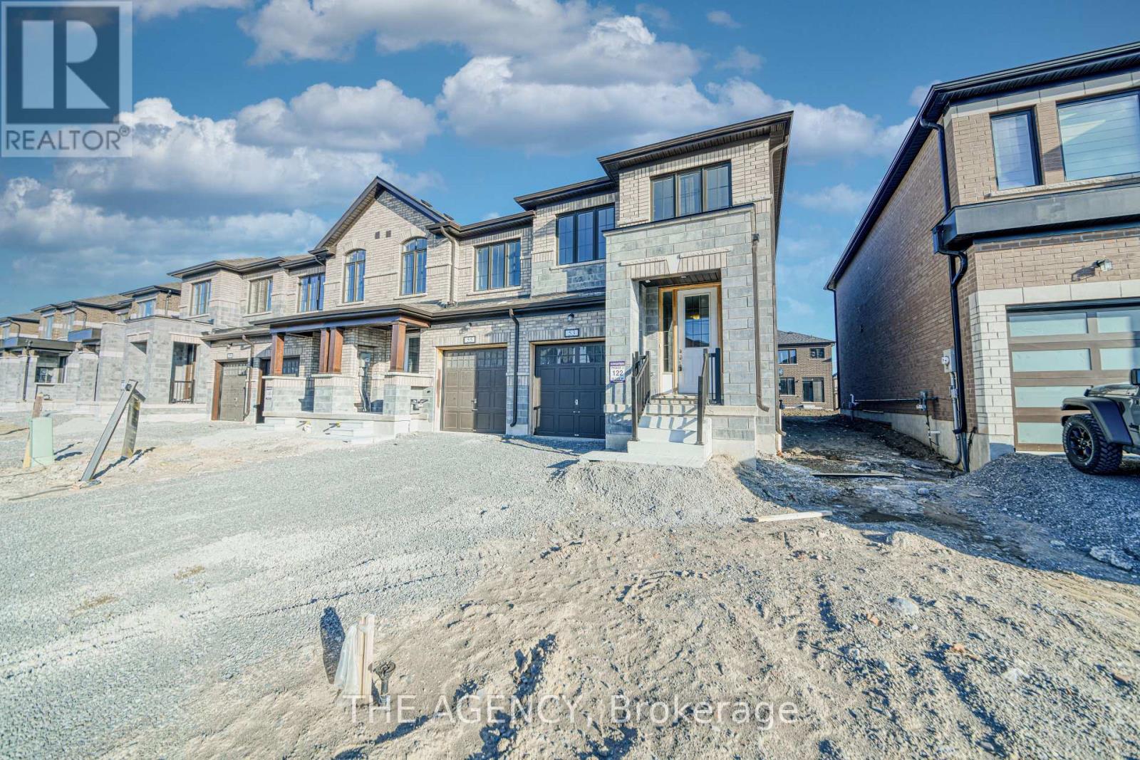 53 BUTLER BOULEVARD - 33