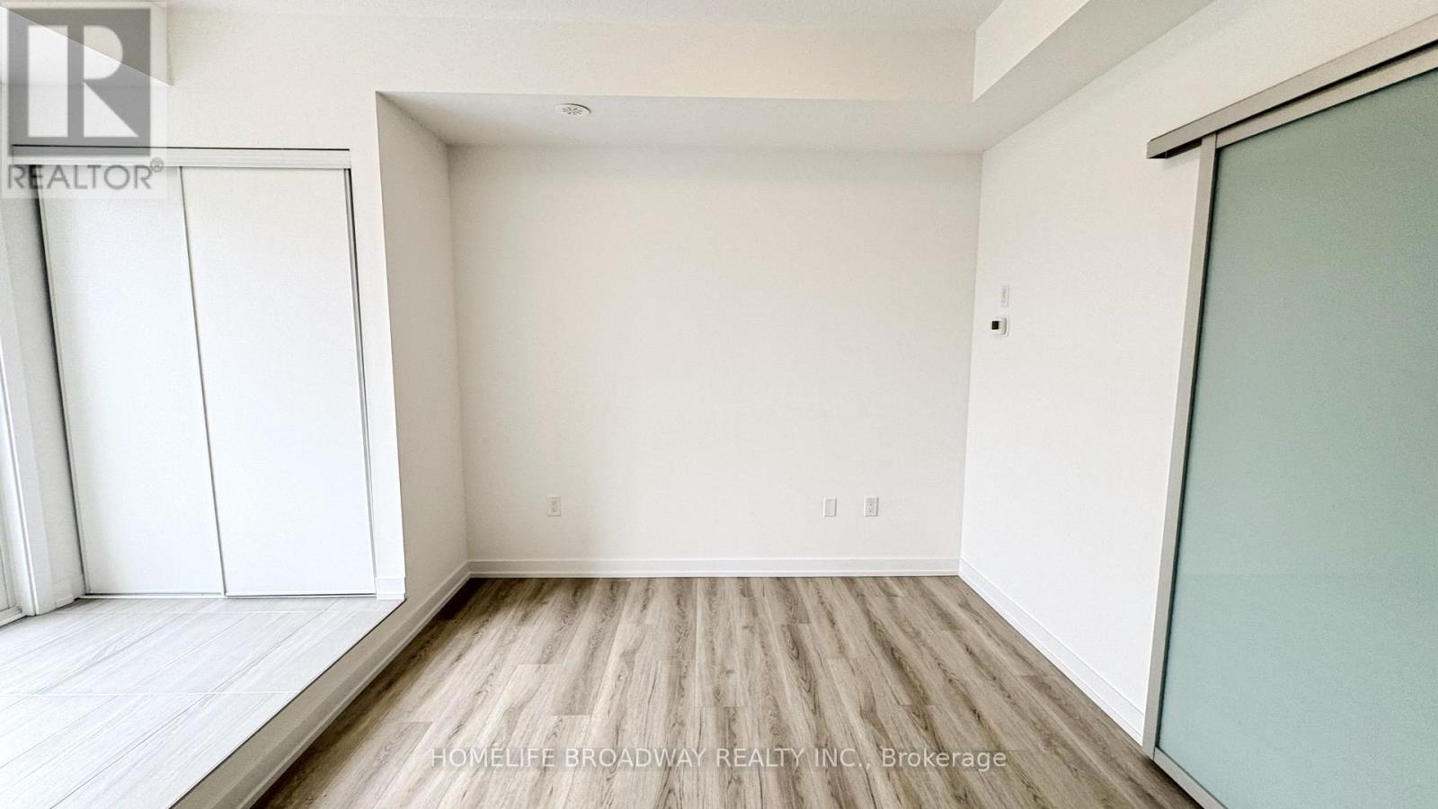 P9 - 29 PALACE STREET — photo 3