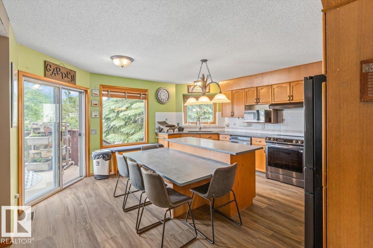 16 HARROLD PL - 11