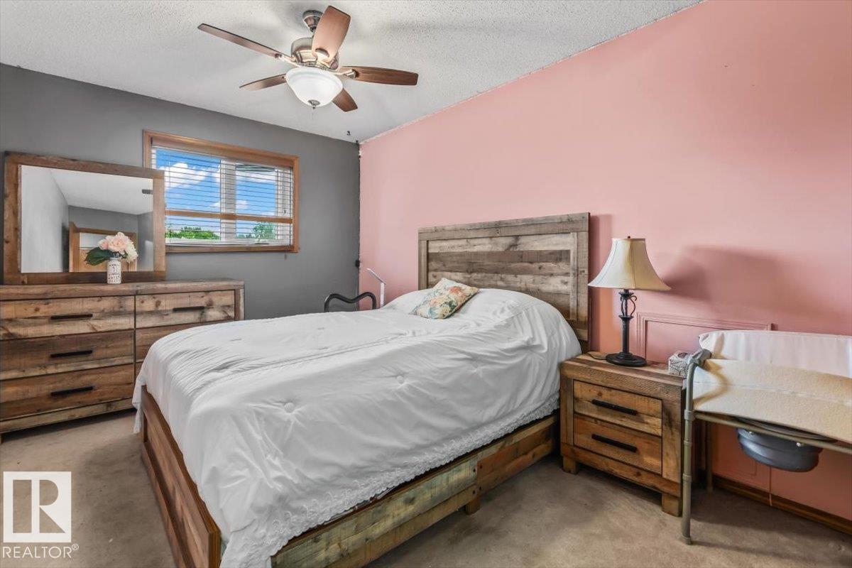 16 HARROLD PL - 19