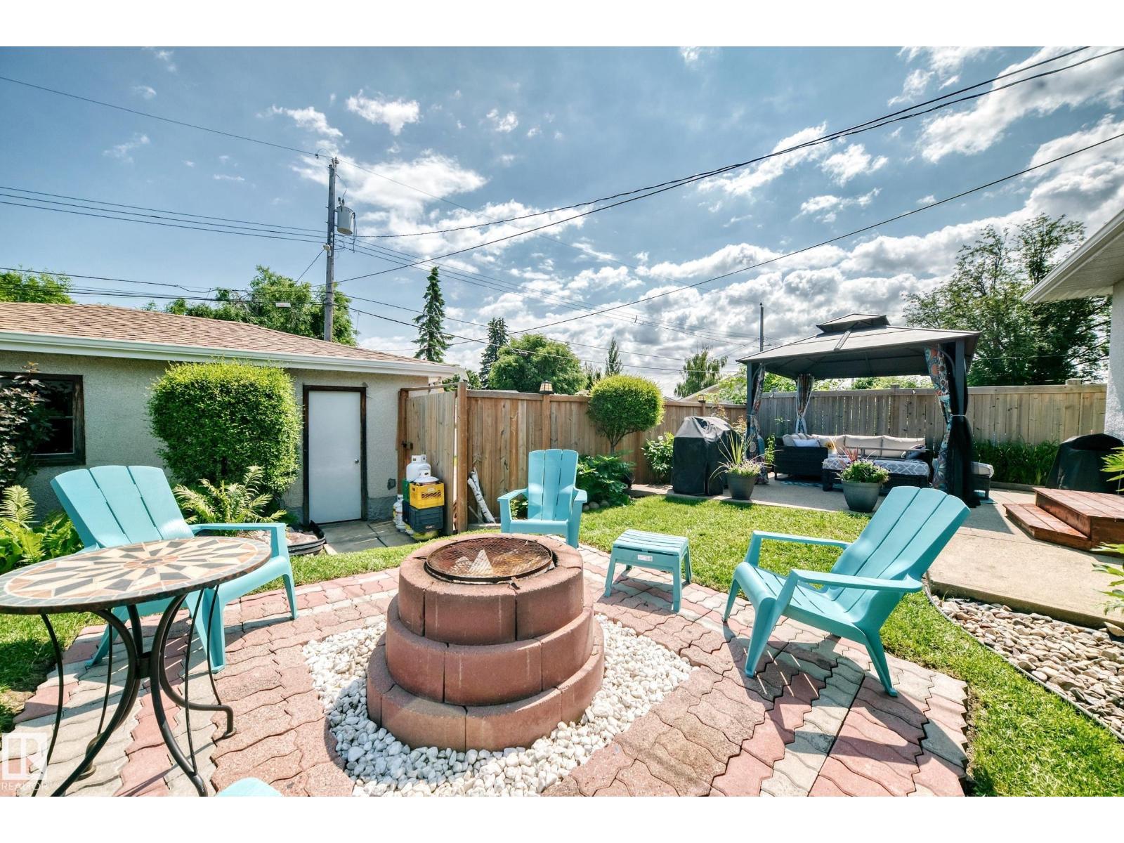 13815 62 ST NW - 52