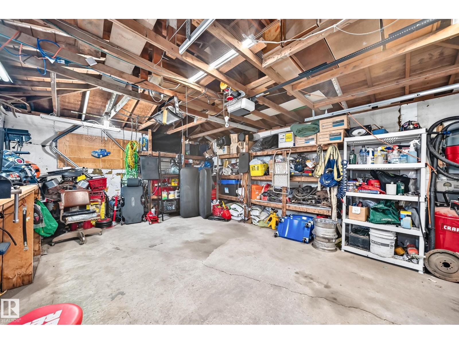 13815 62 ST NW - 60