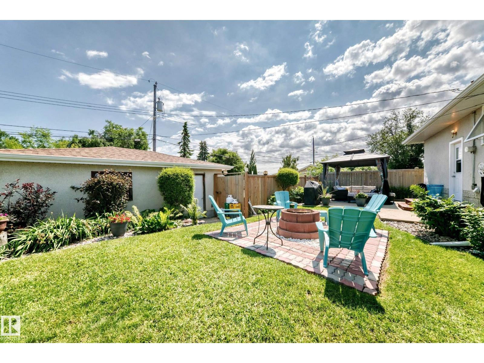 13815 62 ST NW - 48