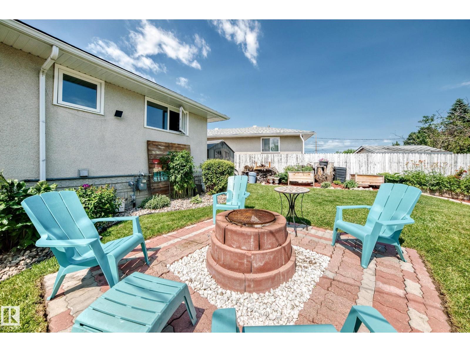 13815 62 ST NW - 53