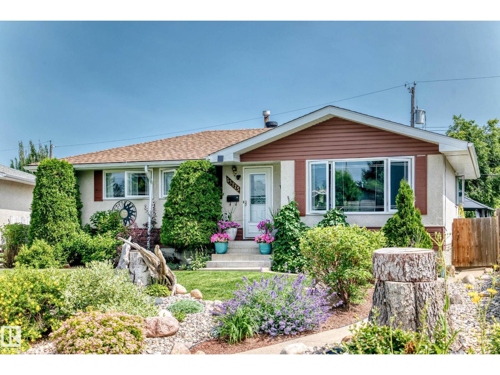 13815 62 ST NW - 1