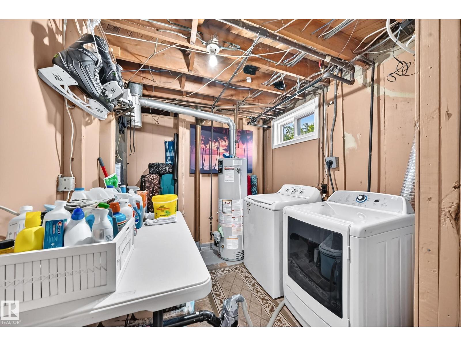 13815 62 ST NW - 45