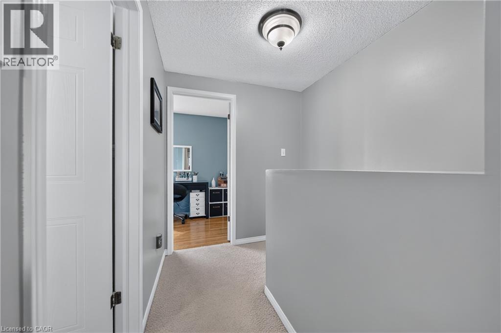 #17 129 VICTORIA Road N - Image 27