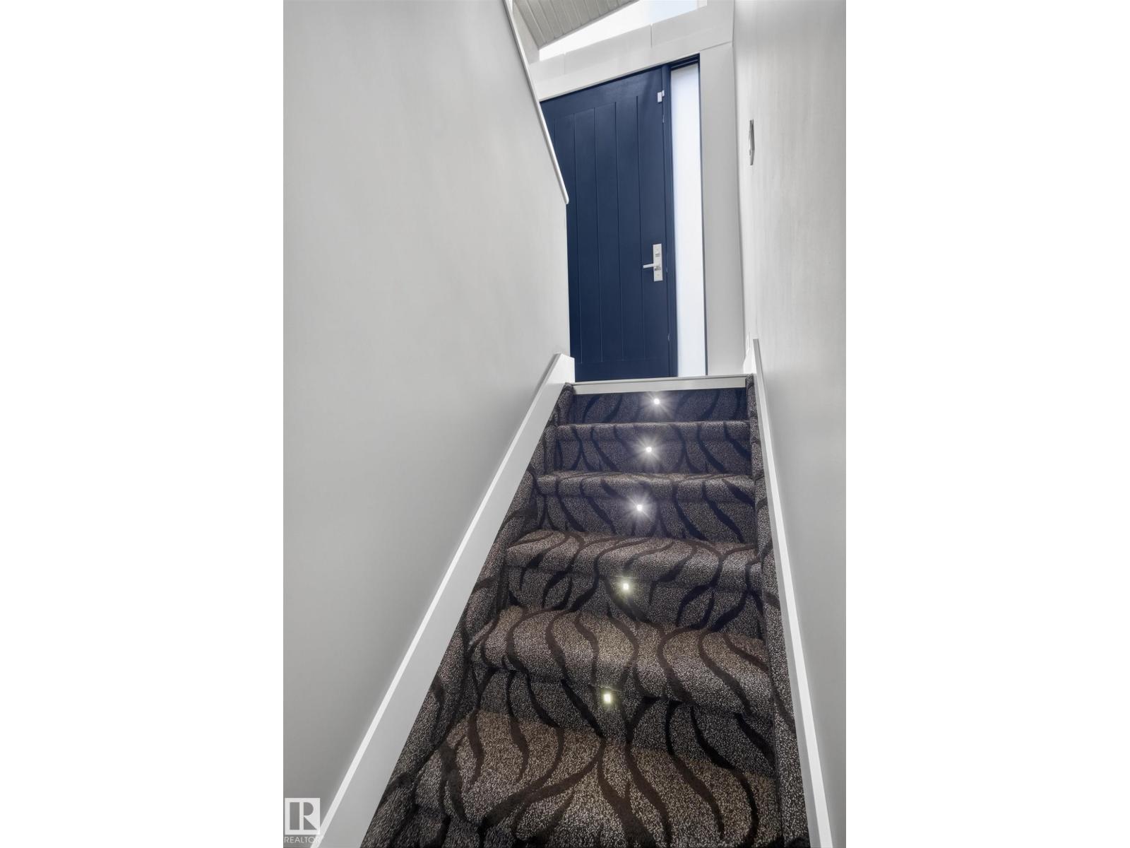 3911 67 ST NW - 49